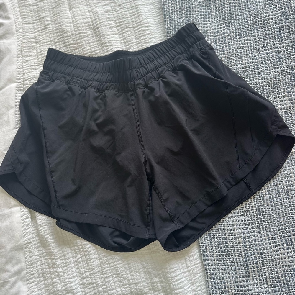 Lululemon Track That short 5 inch